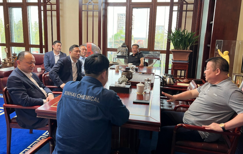 周鴻拜訪河北鑫?？毓杉瘓F(tuán)有限公司董事長(zhǎng)詹國(guó)海